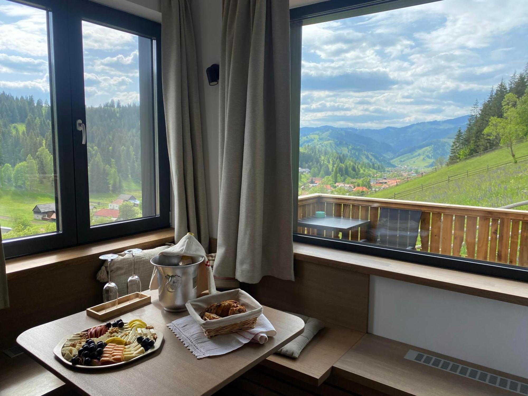 Kaliba Cabins Valea Boros Buitenkant foto
